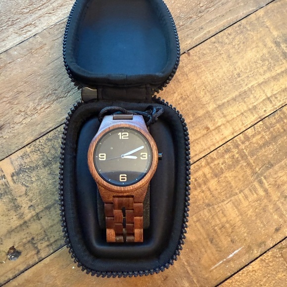 Pono Woodworks Men's Brown Wooden Watch Case - Picture 1 of 4
